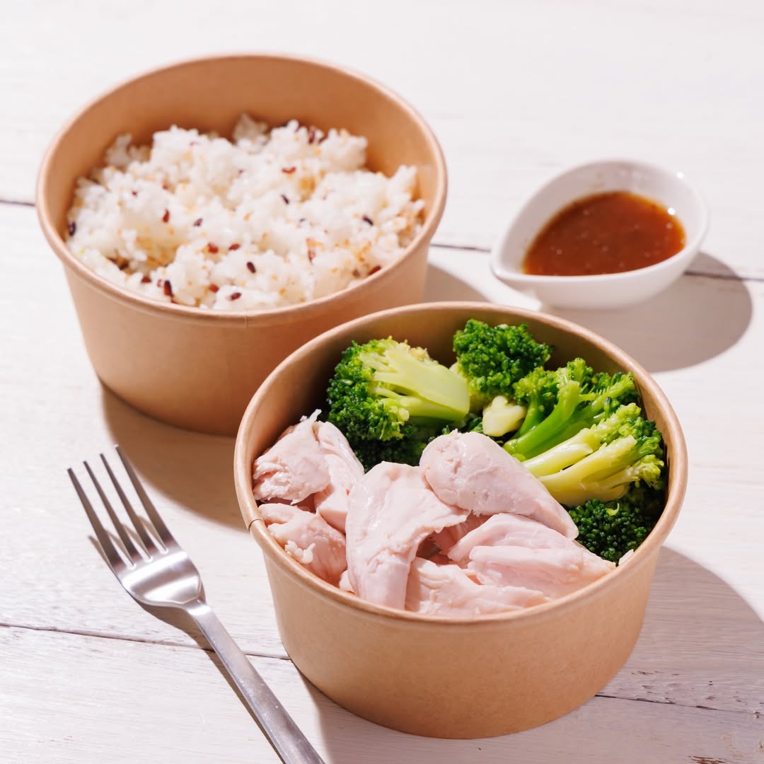 鶏肉ブロッコリーとキヌアご飯